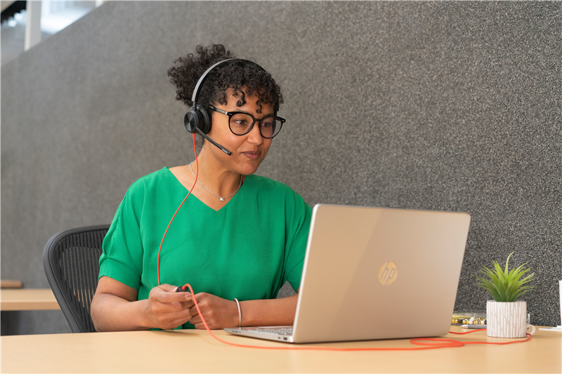hp-poly-blackwire-8225-usb-c-stereo-headset-usb-c-a-adapter-schwarz-4