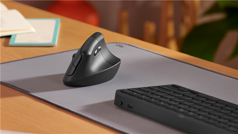 logitech-lift-vertical-ergonomic-maus-graphite-9