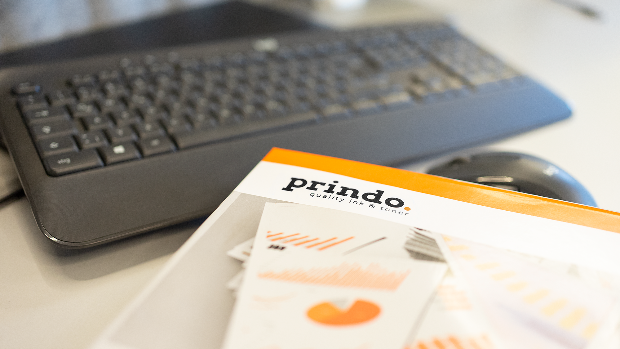 Prindo-paper-officedesk