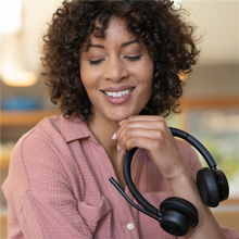 hp-poly-voyager-4320-uc-stereo-usb-a-headset-bt700-usb-a-adapter-ladestation-schwarz-11