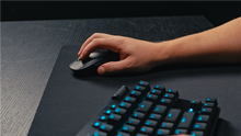 logitech-g-pro-x-superlight-2-lightspeed-kabellose-gaming-maus-weiss-5