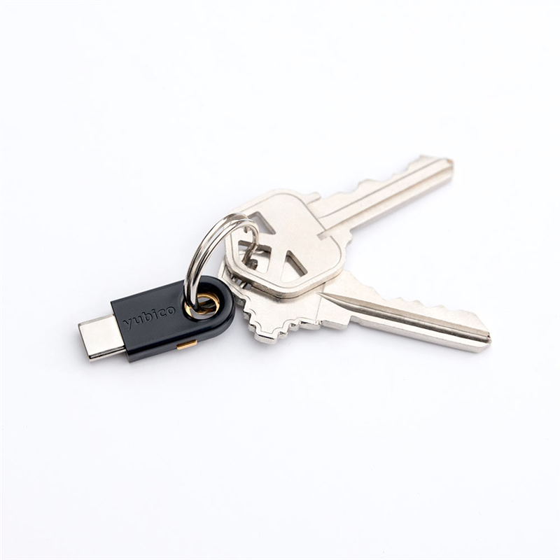 yubico-yubikey-5c-fips-sicherheitsschluessel-usb-c-schwarz-4